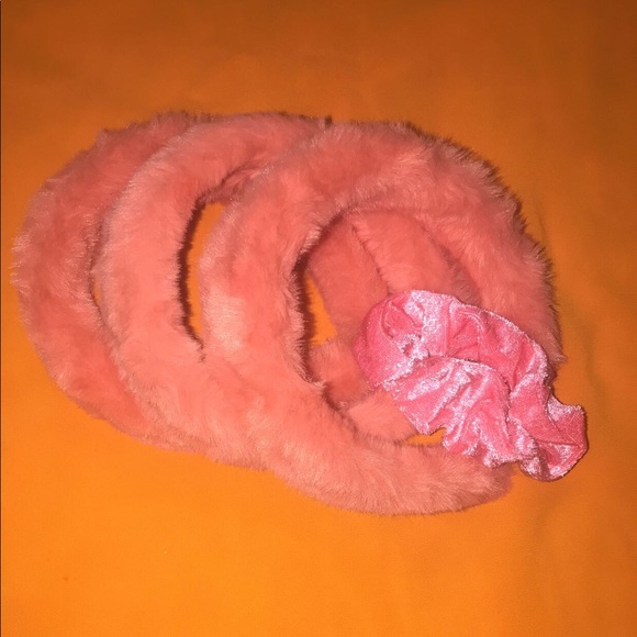 Fur Headbands With Matching Scrunchies - Picture 2 of 16